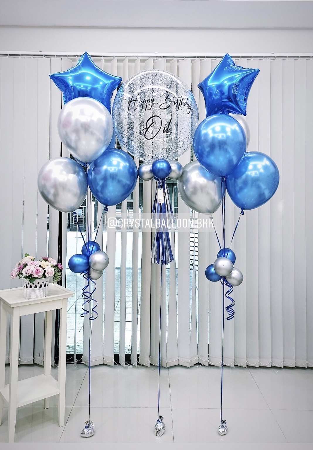 ลูกโป่ง วันเกิด Bubble ขนาด 24" Theme สีน้ำเงิน พร้อม ช่อลูกโป่งฟอยล์ดาว ขนาด 24" ช่อ 5 ลูก 2 ช่อ พร้อมตกเเต่ง สามารถเปลี่ยนสีลูกโป่ง/เปลี่ยนข้อความ/เปลี่ยนฟอยล์ตกแต่ง/เปลี่ยนขนาดได้