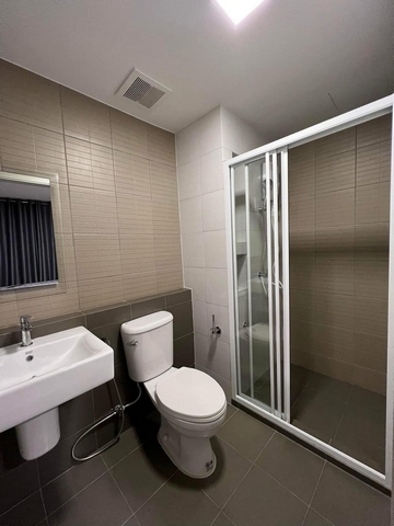 ให้เช่า ดีคอนโด ไฮด์อเวย์-รังสิต ตึกA 26.59 ตร.ม.เฟอร์ครบ ตรงข้ามธรรมศาสตร์รังสิต