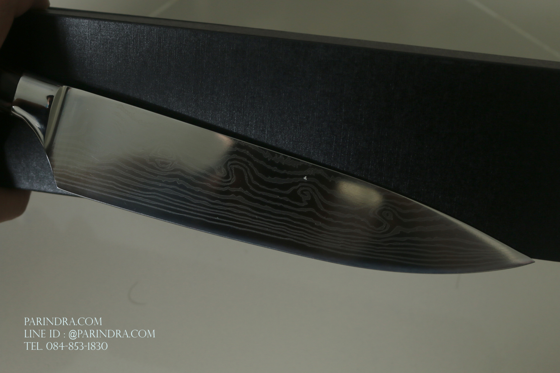 มีดทำครัว Premium ยิงเลเซอร์ลายดามัสกัส ด้ามไม้ ขนาดใบ 8 นิ้ว ปลายแหลม คมกริบ