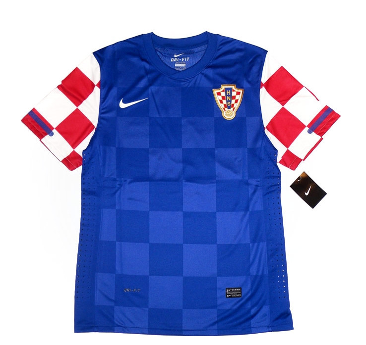 เสื้อทีมชาติโครเอเชีย 2010 2012 ทีมเยือน เวอร์ชั่นนักเตะแขนสั้นของแท้