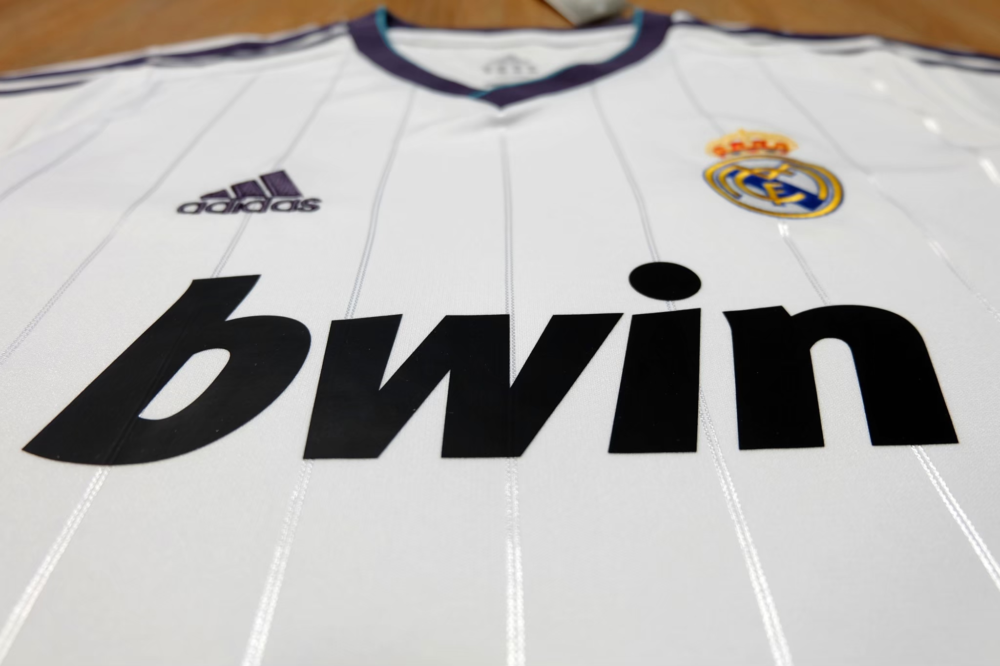 Real Madrid 2012/13 Vintage Jersey เสื้อฟุตบอลเรอัล มาดริด เสื้อบอลย้อนยุค