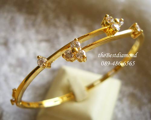 BB027+++กำไลเพชร cute style(ดอกจิก)+++กำไลน่ารักๆๆๆ ใส่ติดข้อมือได้ทุกวันไม่เวอร์ แบบน่ารักๆ เพชรไม่เยอะ วัยรุ่น หรือสาวoffice ใส่ได้สบายๆเลยค่ะ