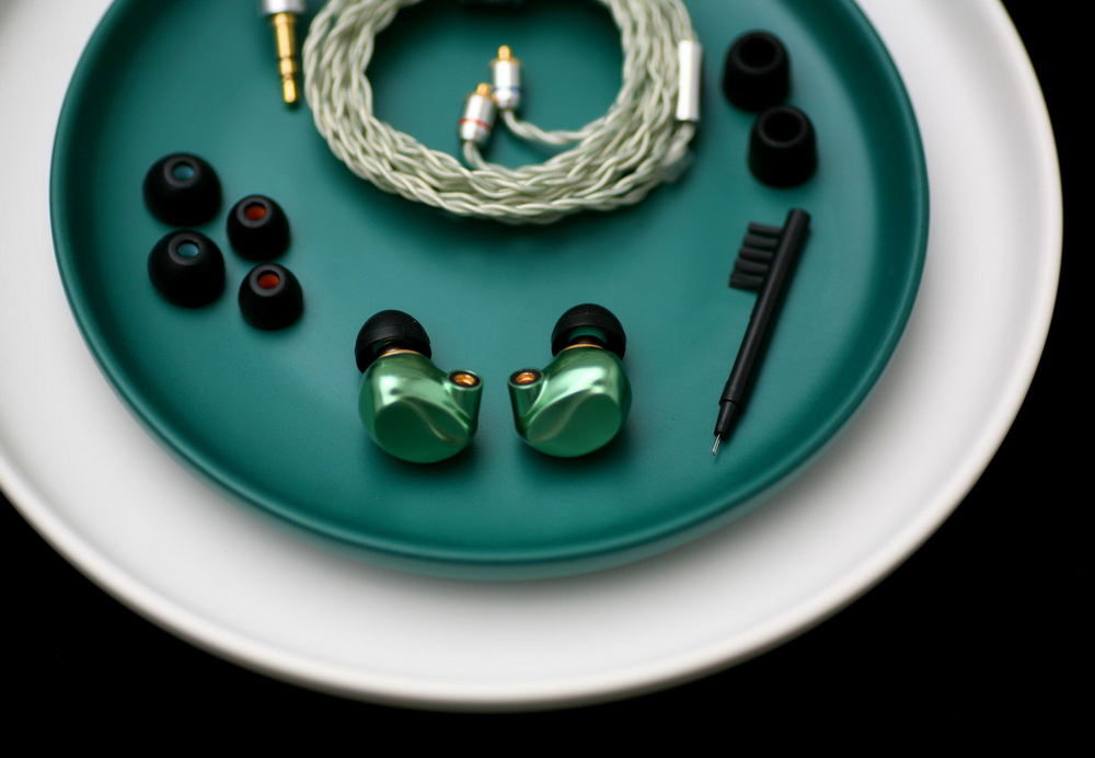 ขาย Astrotec Volans หูฟัง Dynamic 1 ไดรเวอร์ ประกันศูนย์ไทย