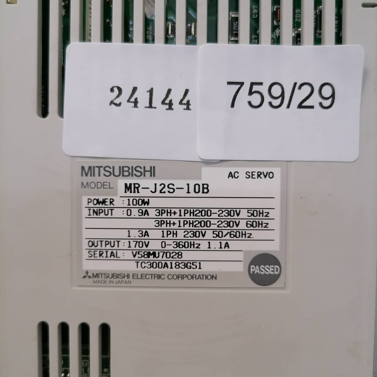 SERVO DRIVE " MITSUBISHI " รุ่น MR-J2-10B