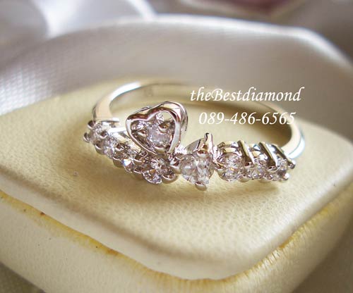 BR416RD+++แหวนแถวน่ารักๆ ดีไซน์ลงตัวสวยงาม +++ใช้เพชรหัวใจ ผสมพชรกลมได้ลงตัวสวยงาม เพชรสวย แบบน่ารักๆ ใส่ติดนิ้วได้เลยค่ะ