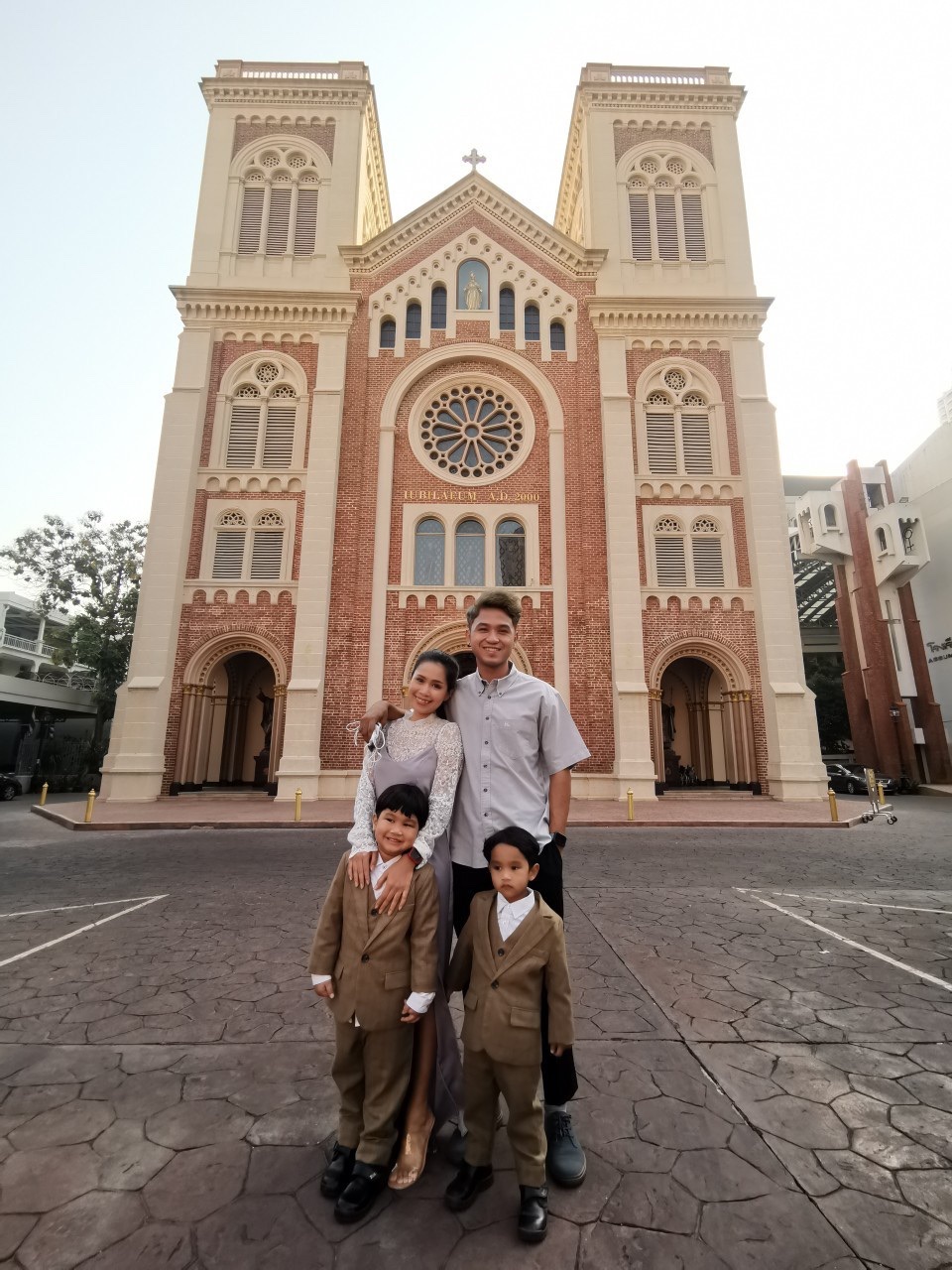 พร้อมเช่า ชุดสูทเด็กชาย สีน้ำตาลลายตาราง ** พร้อมเช่าไซส์ 110 130 **