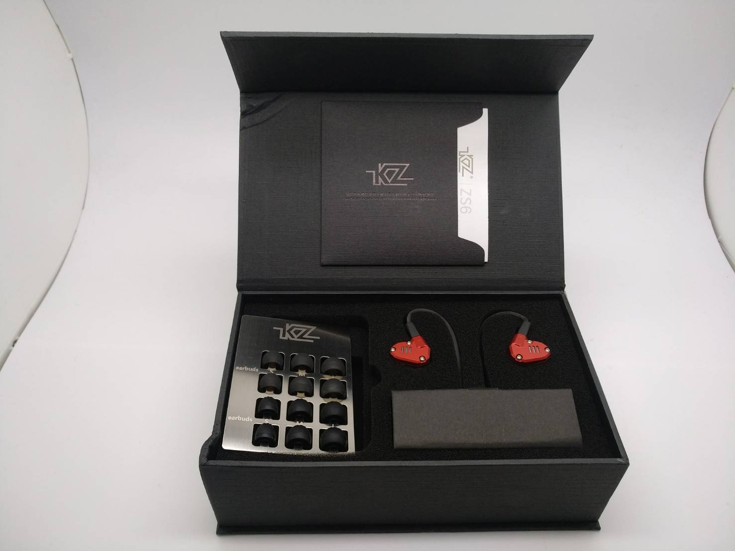 ขาย KZ ZS6 หูฟัง Hybrid 4 ไดร์เวอร์ (2DD 2BA) บอดี้อลูมีเนียม ถอดสายได้