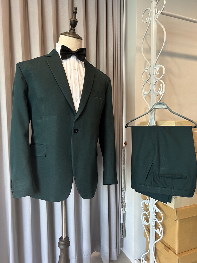 พร้อมเช่า ชุดสูทชาย สีเขียว งานตัดสูทพลัสไซส์ (ไม่มีกั๊ก)