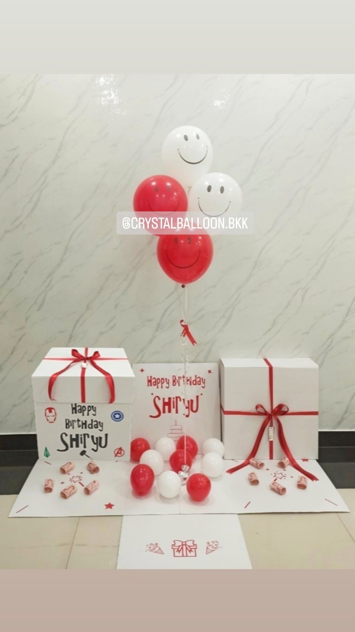 Happy Birthday กล่องเซอร์ไพรส์วันเกิด พร้อมตกเเต่ง ลูกโป่ง 4 ลูก สามารถใส่รูปได้ 2 ใบ สามารถเปลี่ยนสีลูกโป่ง/เปลี่ยนสีข้อความได้