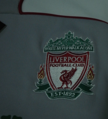 เสื้อฟุตบอล ทีมสโมสรลิเวอร์พูล ชุดฝึกซ้อม 2008/09 ใหม่ L-Size / LIVERPOOL Football Shirt Training Sweat Kit 2008/09 Jersey NEW L-Size