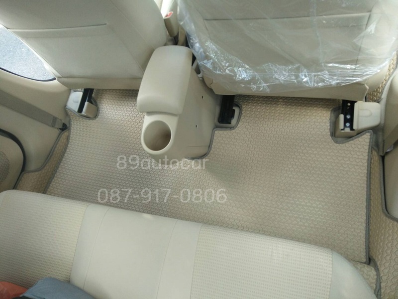 ยางปูพื้นรถยนต์เข้ารูป Toyota Vios 2016 ธนูสีครีมขอบครีม