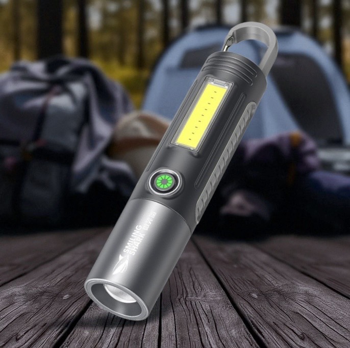 ไฟฉาย 60W 2400 mah รุ่น SD-0707A-M60