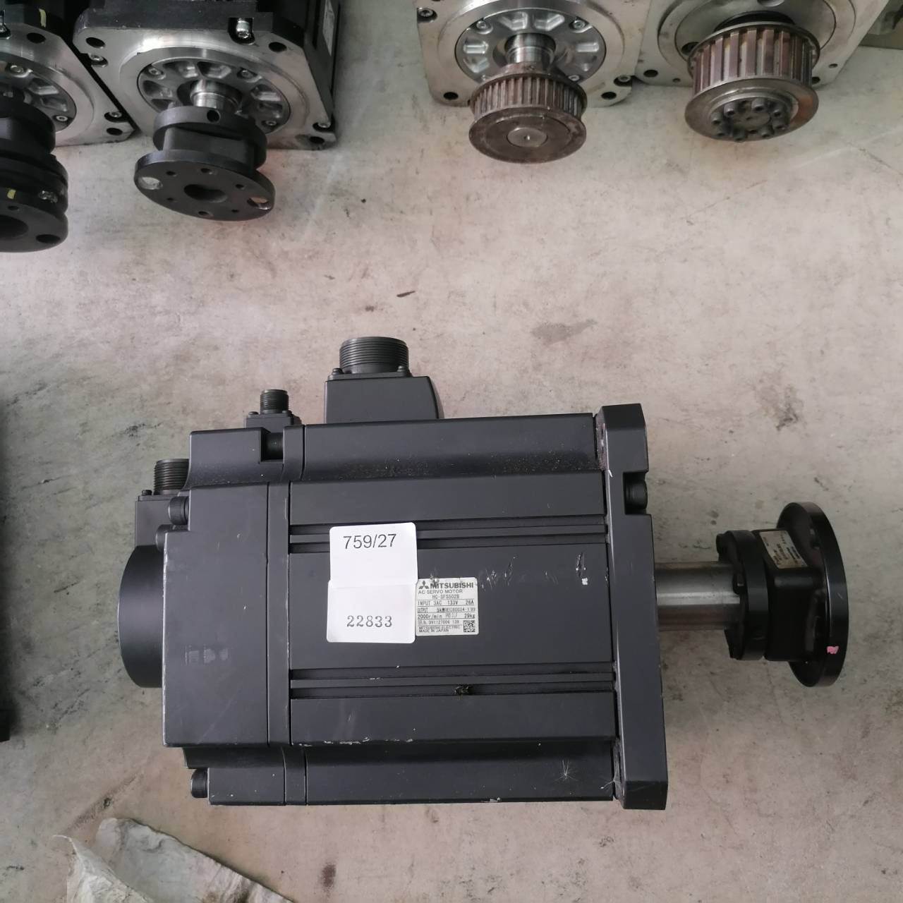 SERVO MOTOR “ MITSUBISHI ” รุ่น HC-SFS502B