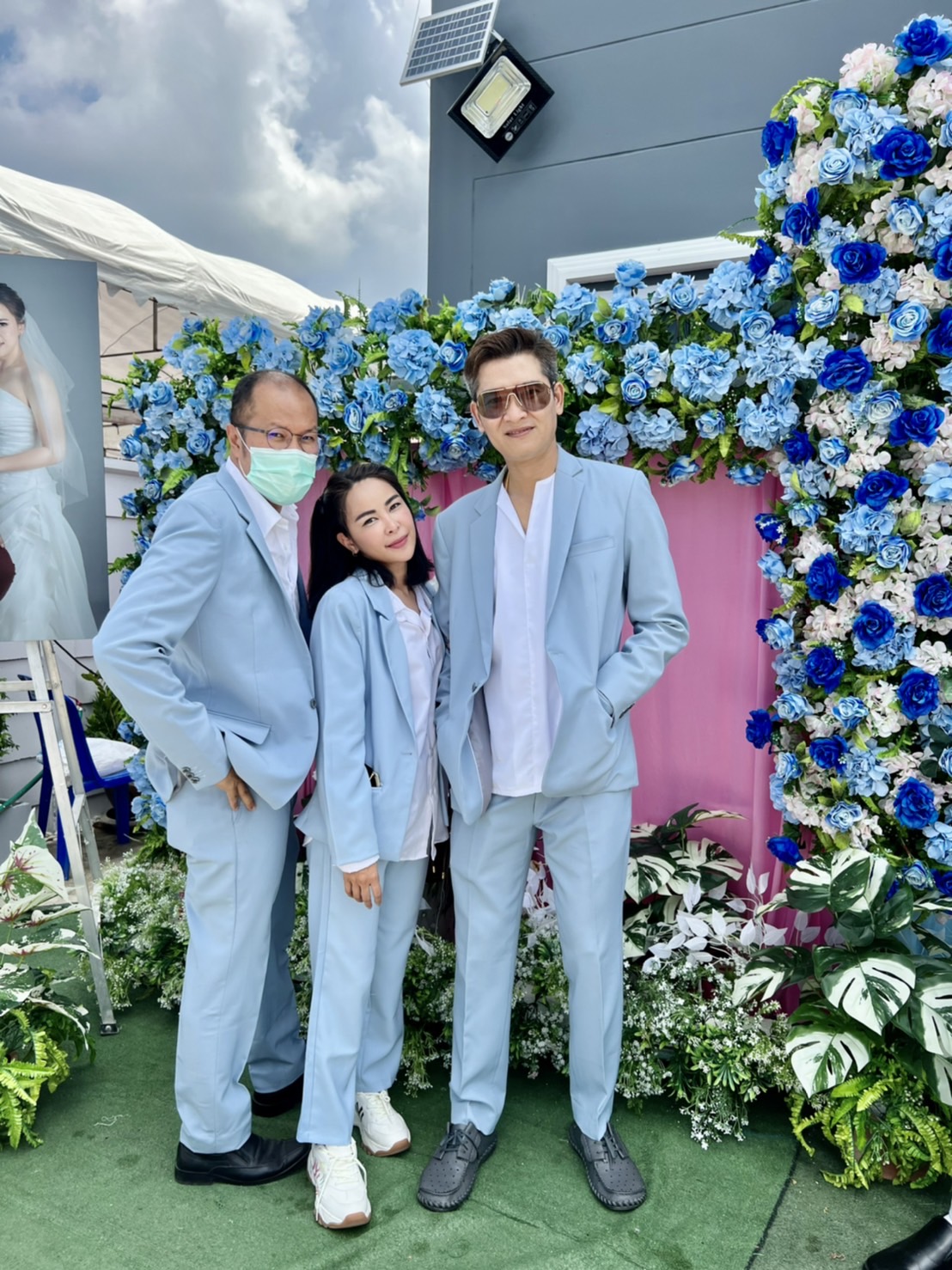 พร้อมเช่า สูทสีฟ้าพาสเทล Dusty Blue สูทเพื่อนเจ้าบ่าว ไม่มีเสื้อกั๊ก