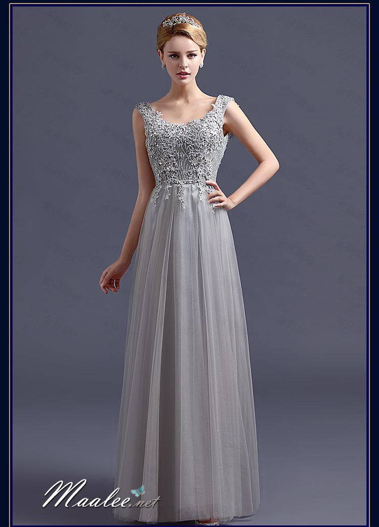 พร้อมเช่า ชุดราตรียาว แบบแขนกุด ช่วงอกปักลูกไม้แต่งลูกปัดหรู ตัวกระโปรงยาวผ้าตาข่าย สวยพริ้ว สีเทา