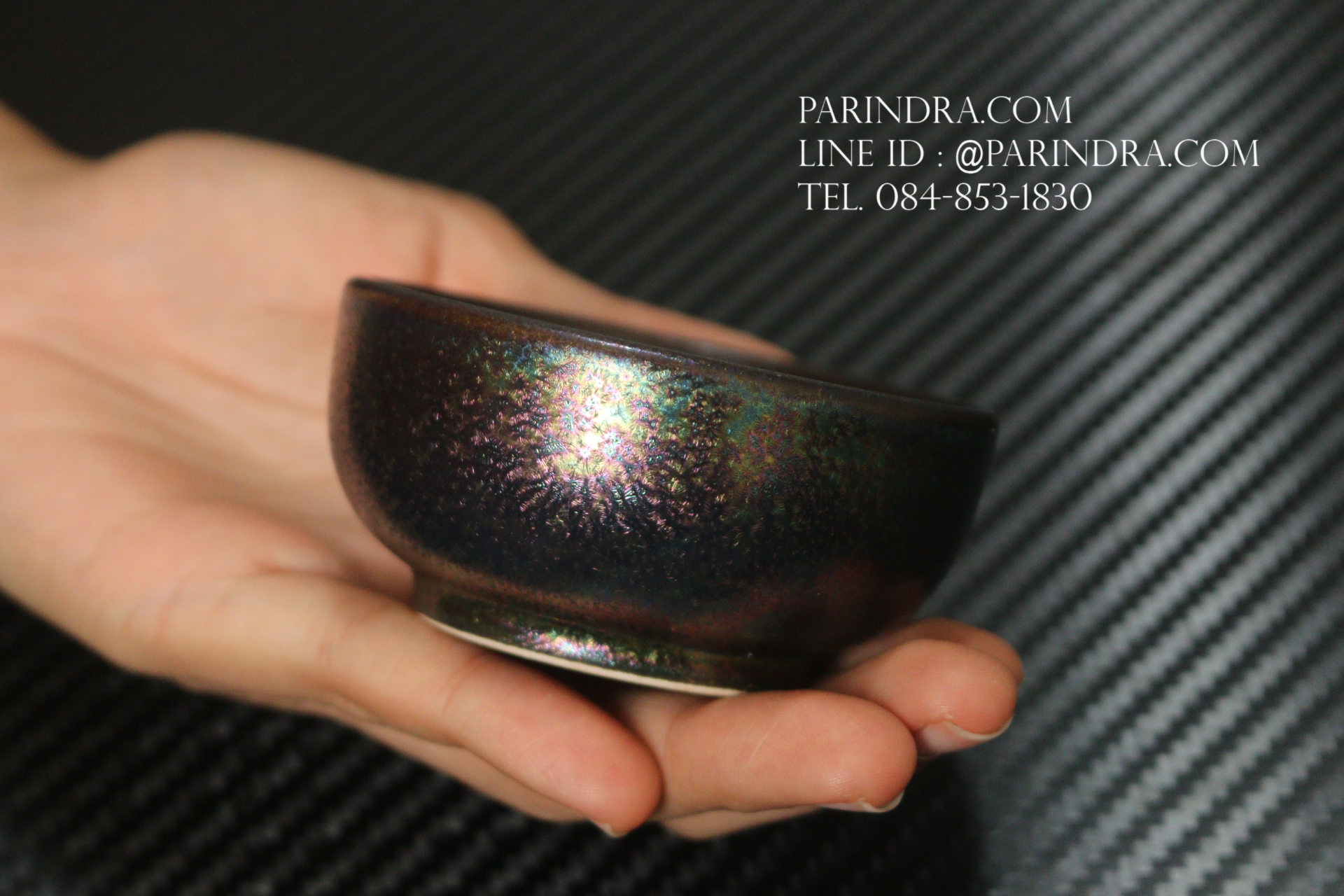 ถ้วยน้ำชาญี่ปุ่น Handmade สีเหลือบรุ้งปนดำสวยงาม JAPAN