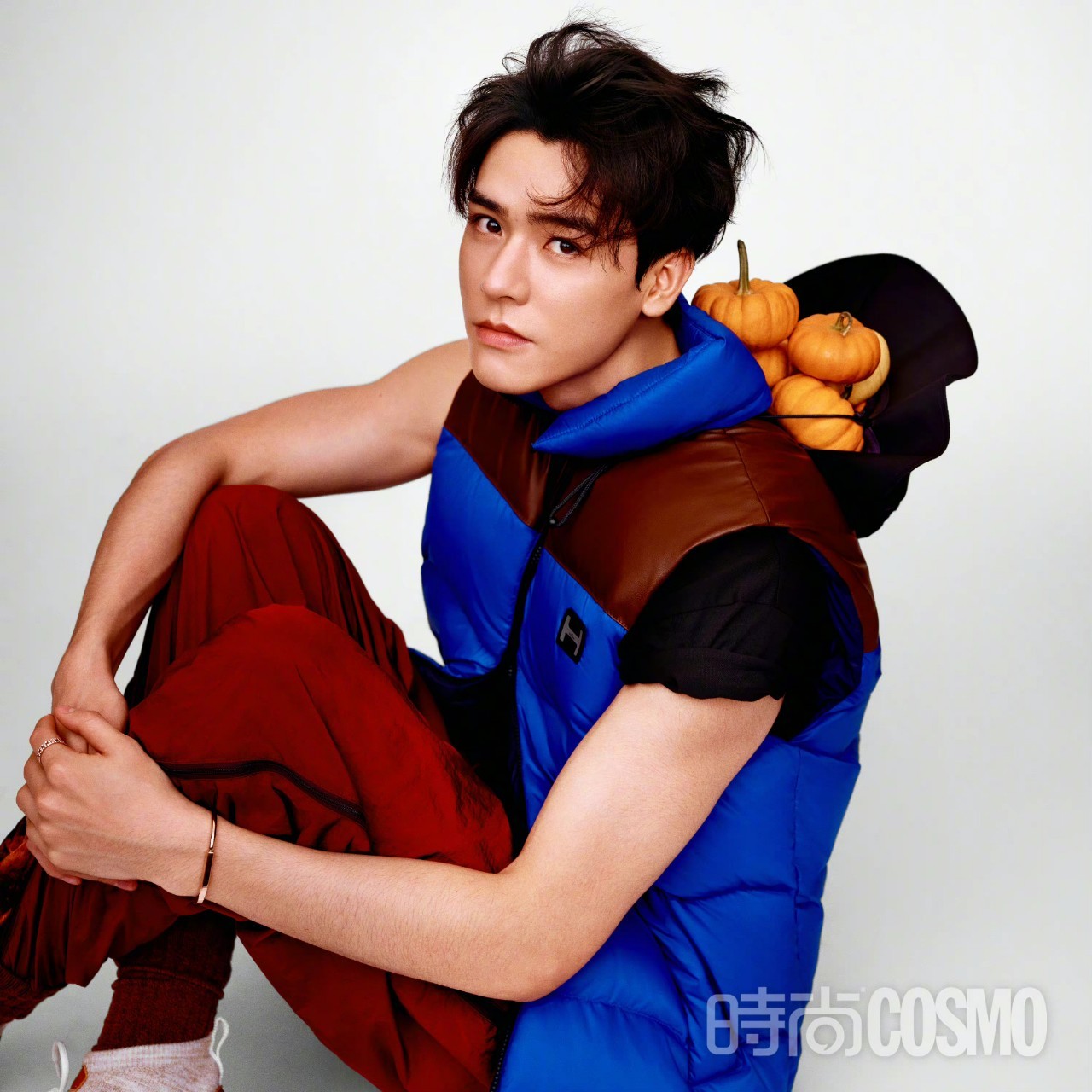 นิตยสาร Cosmopolitan กงจวิ้น ฉบับเดิอน 11/2022