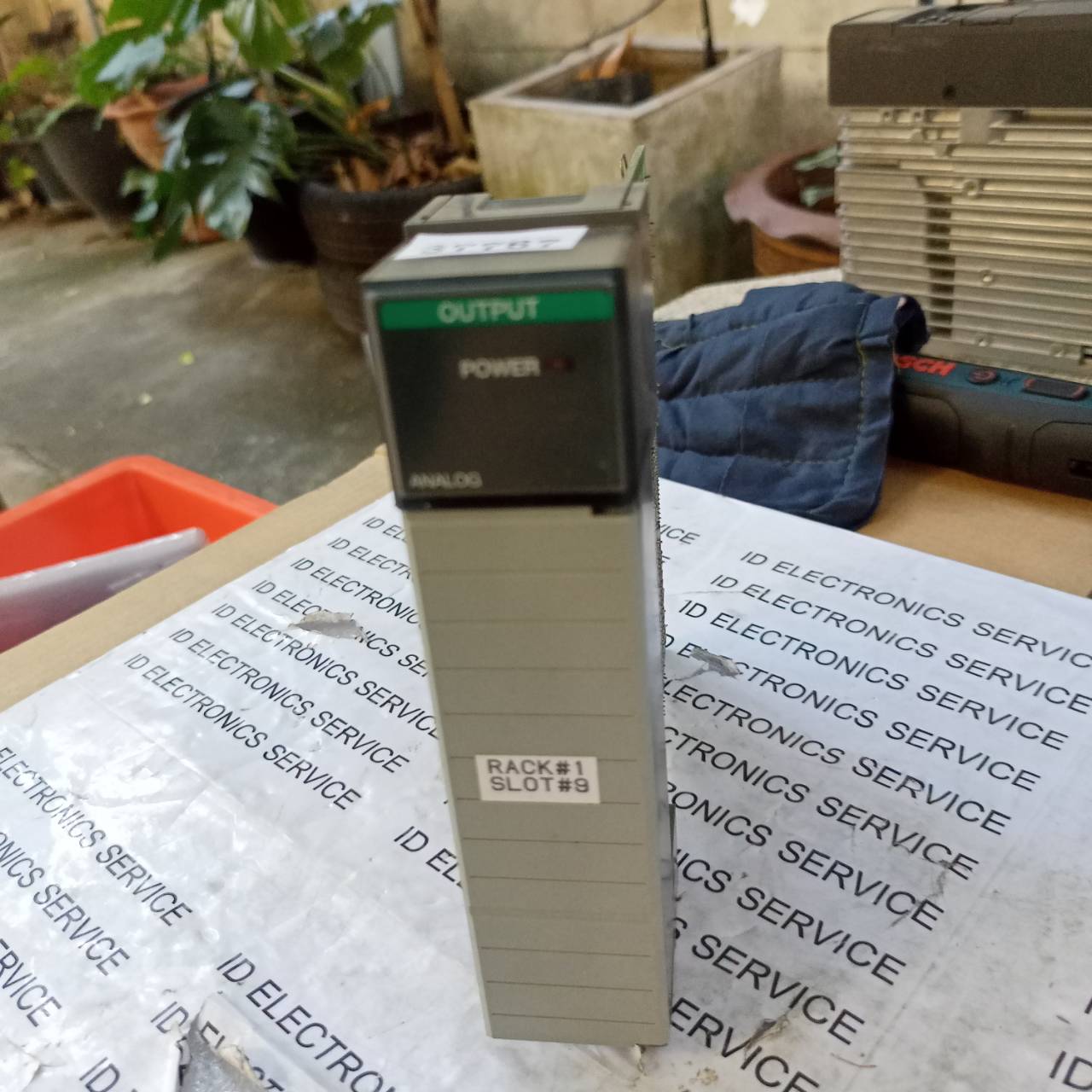 1746-N04V PLC " ALLEN-BRADLEY "
