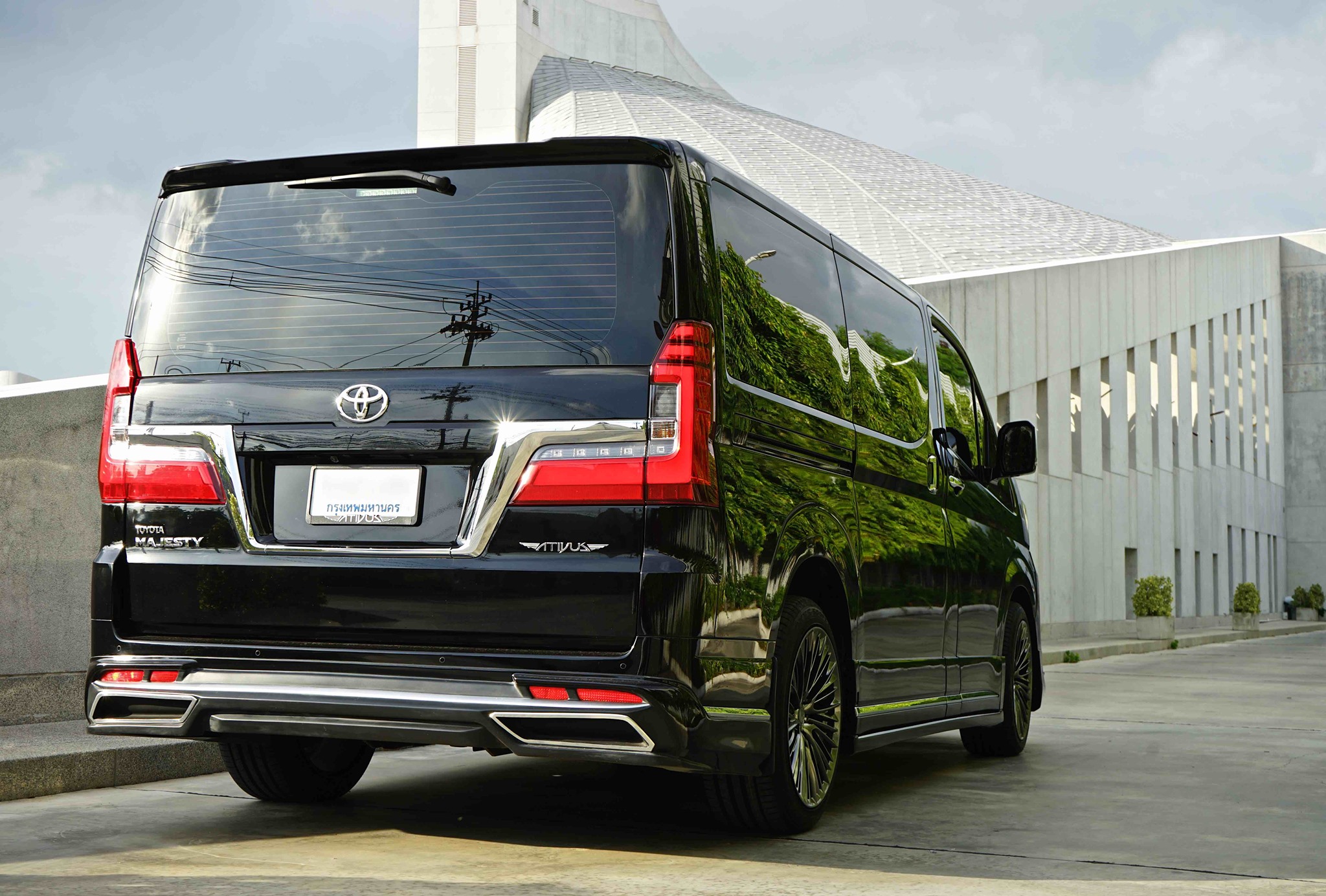 ชุดแต่ง ATIVUS : MAJESTY