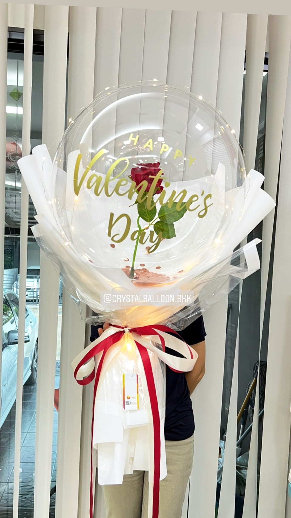 Flower Balloon Valentine's ดอกกุหลาบแดงประดิษฐ์ 1 ดอก พร้อม ติดไฟประดับ สามารถเปลี่ยนข้อความ/เปลี่ยนสีได้