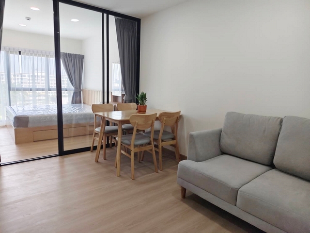 ให้เช่าคอนโดเพลิน เพลิน เจน วายด์ รังสิต-คลองหลวง 34 ตร.ม.ห้องใหม่ เฟอร์ครบ มีเครื่องซักอบผ้า ใกล้ ม.กรุงเทพ