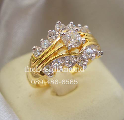 BR522+++แหวนปีกนก 2 แถวประกบ เพชรเม็ดกลม แบบเริ่ด ทันสมัย สวยสุดๆ เพชรเล่นไฟ ประกายแวววับ รับรองสวยเด่น ถูกใจ ใส่แล้วดูดีมีระดับมากๆๆ