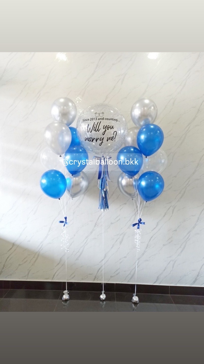 ลูกโป่ง ขอแต่งงาน Bubble ขนาด 24" กลิตเตอร์สีเงิน 1 ลูก พร้อม ช่อลูกโป่ง ช่อ 7 ลูก 2 ช่อ พร้อมตกแต่ง สามารถเปลี่ยนสีลูกโป่ง/เปลี่ยนข้อความ/เปลี่ยนขนาดได้