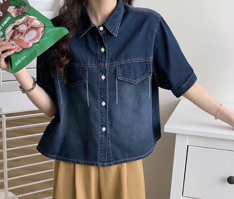 เสื้อ/เสื้อคลุมยีนส์แต่งกระเป๋าหลอก
