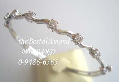 +++BB004+++กำไล น่ารักๆ ใส่ได้ทุกวัน ไม่เวอร์ งานน่ารักมากเลย อ่อนช้อย แต่ไม่เชยค่ะ เป็นแนว curve น้อยๆค่ะ