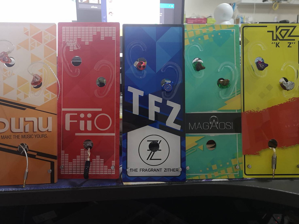 ขาย X-Tips New Stand ฐานตั้งดิสเพลย์หูฟังตัวโปรดของคุณ