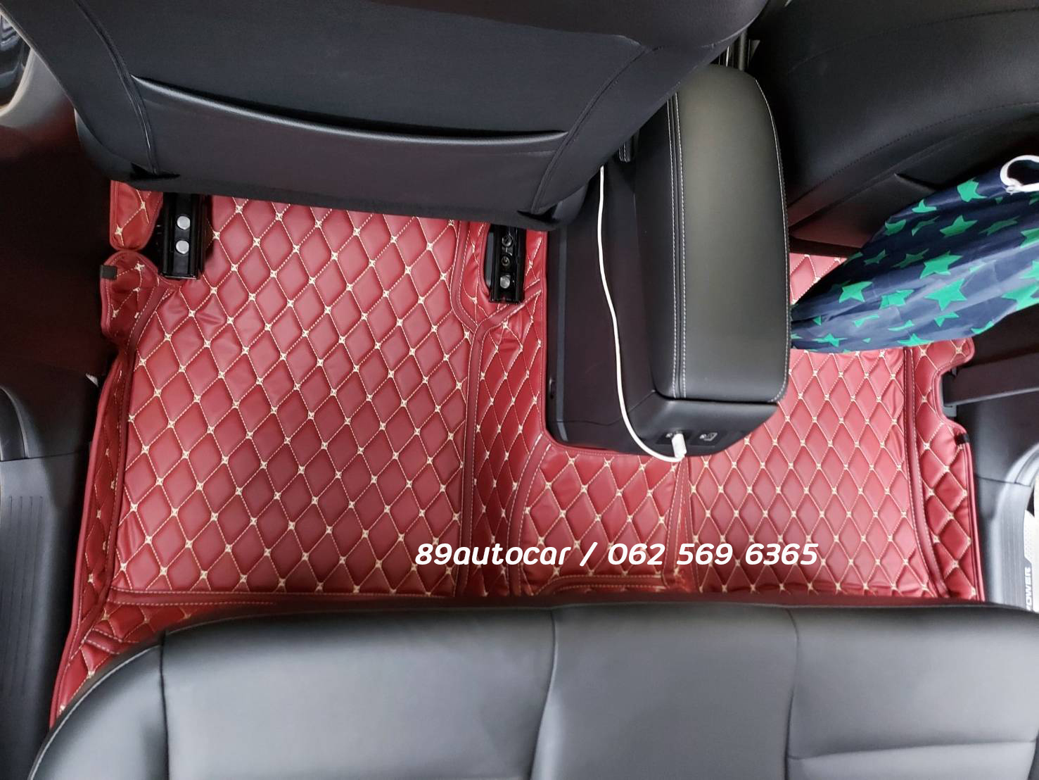 พรมรถยนต์ Nissan Kicis 2022 ปูพรม6D สีแดงไวน์ เต็มคัน