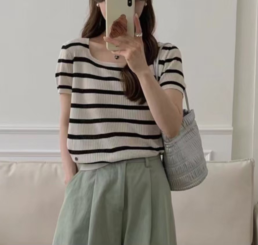 เสื้อครอปเสื้อยืดไหมพรมบาง
