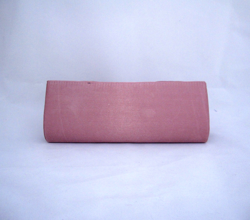 Sale พร้อมส่ง Evening Clutch กระเป๋าออกงาน สีชมพู