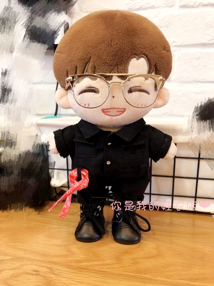 รองเท้าบู้ทหนัง สำหรับตุ๊กตา 20 cm.