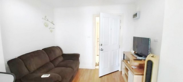 ให้เช่าคอนโด ลุมพินี เพลส รัชโยธิน ตึก D 28 ตร.ม.เฟอร์ครบ มีเครื่องซักผ้า ใกล้ BTS รัชโยธิน