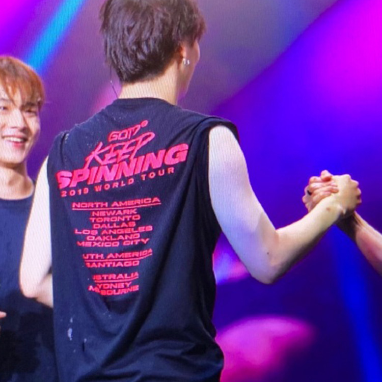 เสื้อยืด (T-Shirt) GOT7 2019 WORLD TOUR KEEP SPINNING (ver.4)