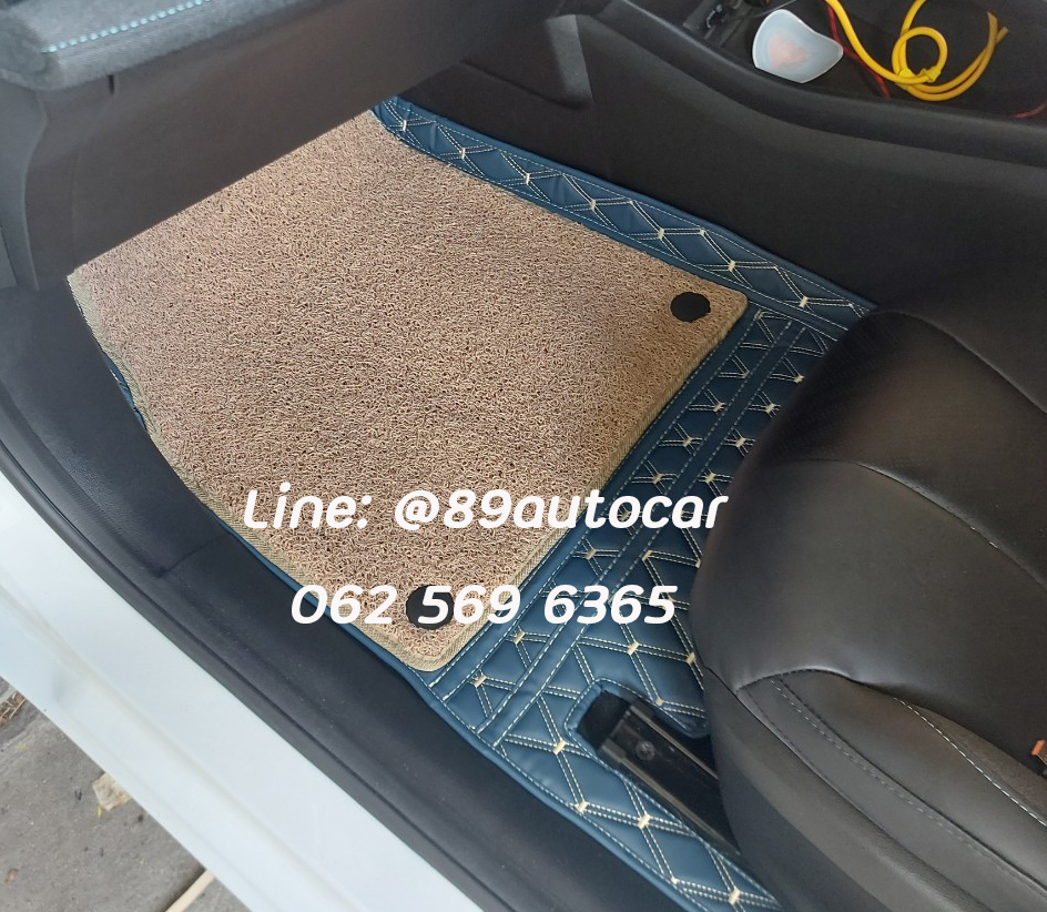 MG ES (เอ็มจี อีเอส) 2023 ปูพรมVVIP สีน้ำเงินด้ายทอง เต็มคัน 8 ชิ้น + ไวนิลดักฝุ่นสีครีม