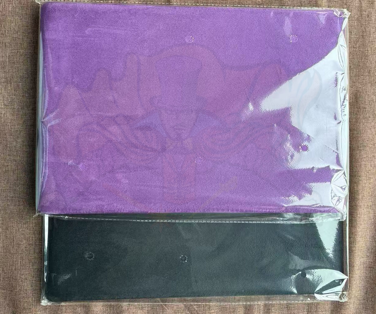 ++ อุปกรณ์เสริม มายากล แผ่นรองเล่น มายากลระยะใกล้ (Close Up Pad) by Yuci