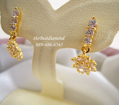 BE408+++ต่างหูแถวตุ้งติ้งดอกไม้++น่ารักดีค่ะ แบบไม่เล็ก ไม่ใหญ่ไป กลางๆ ใส่ติดหูได้ทุกโอกาส หรูหราพอสมควร