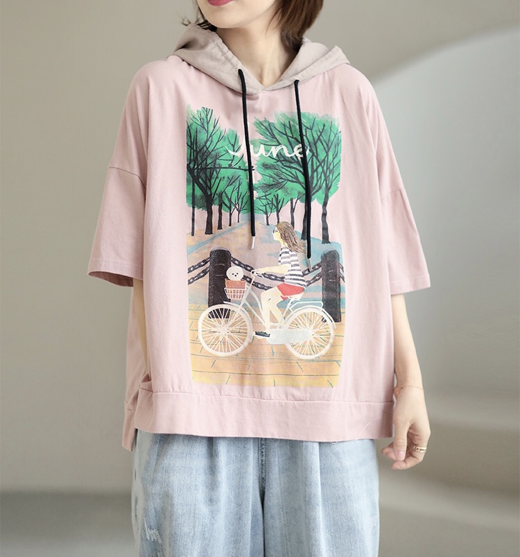 เสื้อยืดสกรีนลายแต่งฮู้ดผ้าฝ้าย