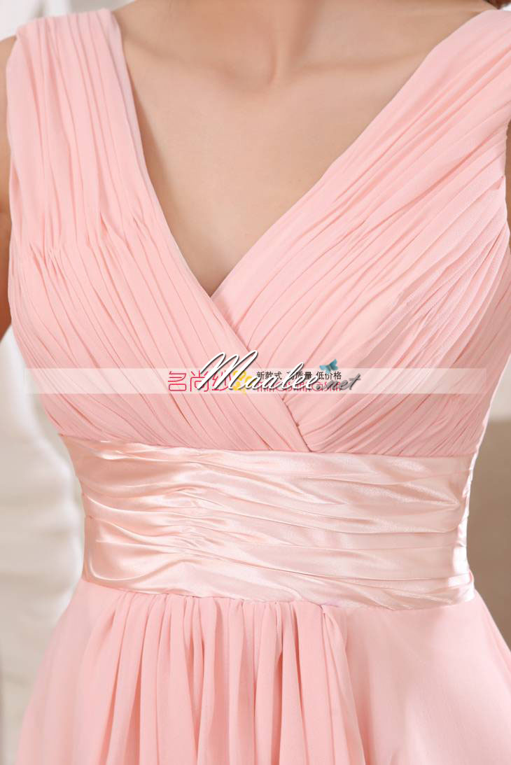 พร้อมส่ง ชุดราตรีสั้น แขนกุด สีชมพู คอวีหน้า หลัง จับเดรปสวย คาดเอวผ้าซาติน