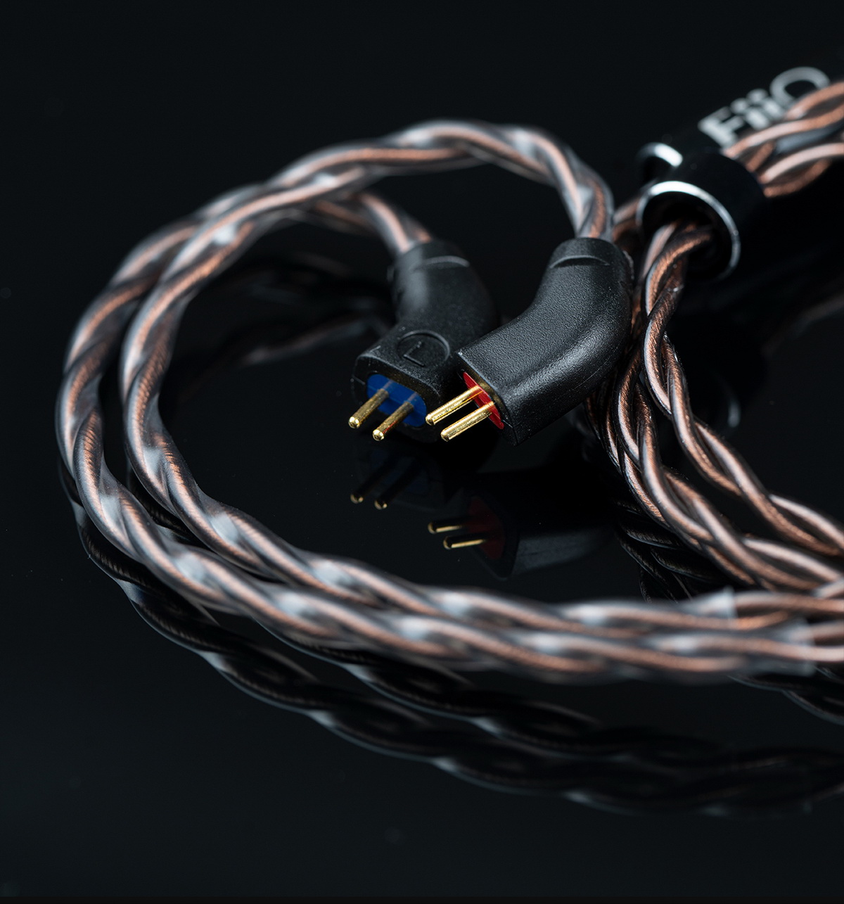 ขาย FiiO LS-2.5 สายถัก 4 เส้น 120 แกนแบบ Litz แจ็ค 2.5 Balanced ขั้ว 2 พิน 0.78 mm