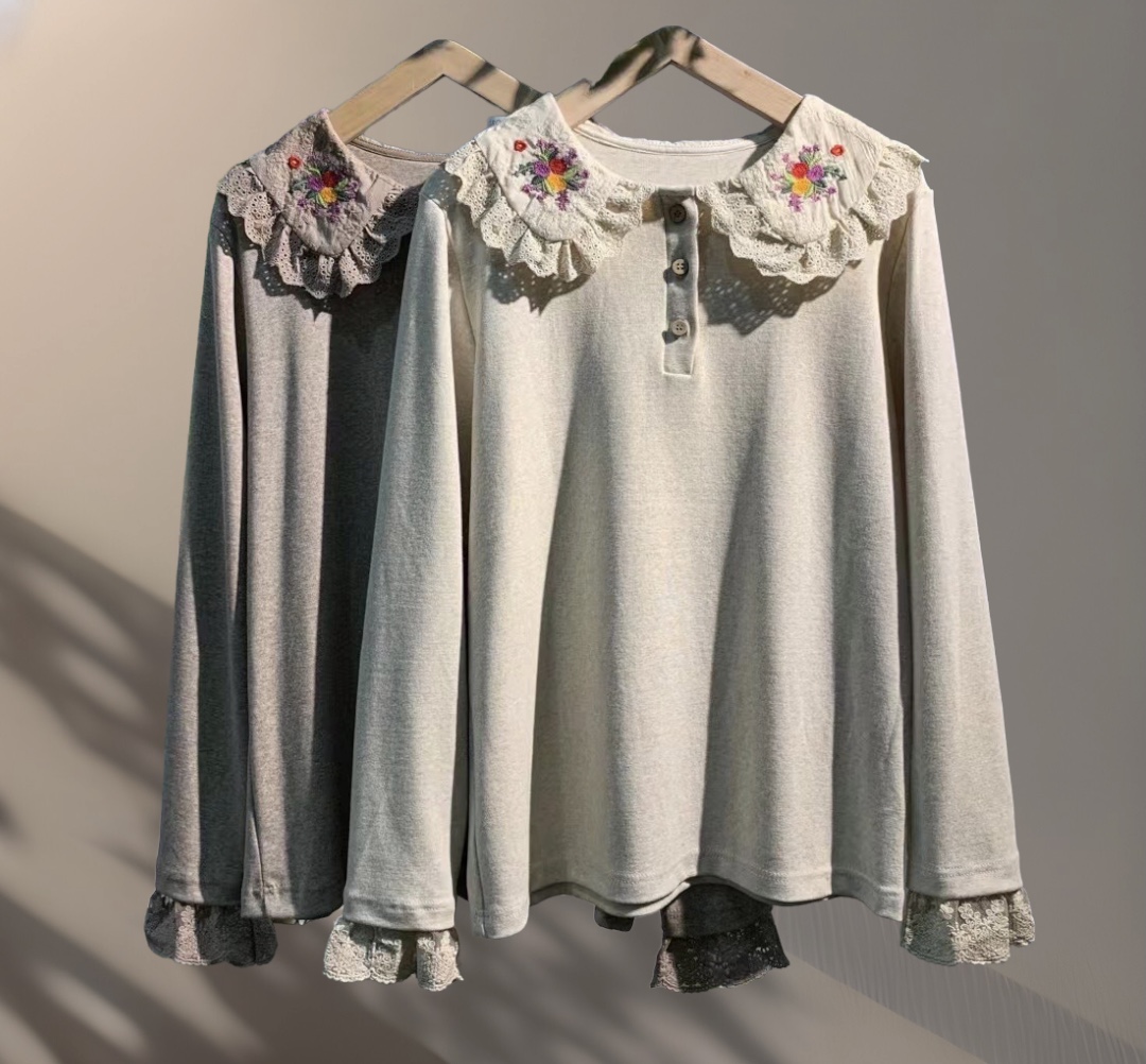 เสื้อยืดแต่งปกผ้าฝ้ายลายปัก
