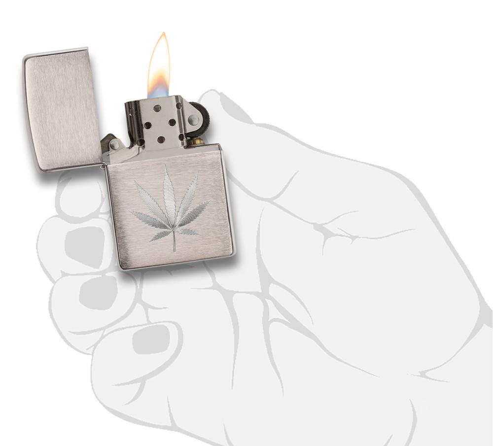 ไฟแช็คซิปโป้ " Zippo 29587 Leaf Design Brushed Chrome Finish Lighter" แท้นำเข้า 100%