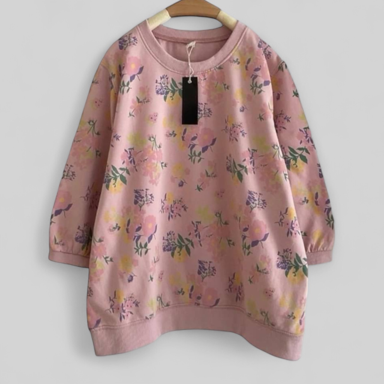 เสื้อยืดลายดอกไม้แขนสามส่วน 9am