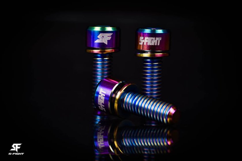 น็อตแต่งไทเทเนี่ยม Titanium bolt แท้ สำหรับขากระติก,ปั๊มดิส,มือเบรค,สตาร์นัท เบา สวยงาม