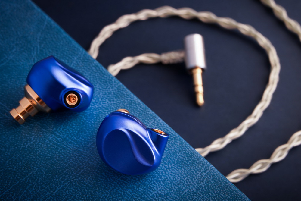 ขาย Astrotec Volans หูฟัง Dynamic 1 ไดรเวอร์ ประกันศูนย์ไทย