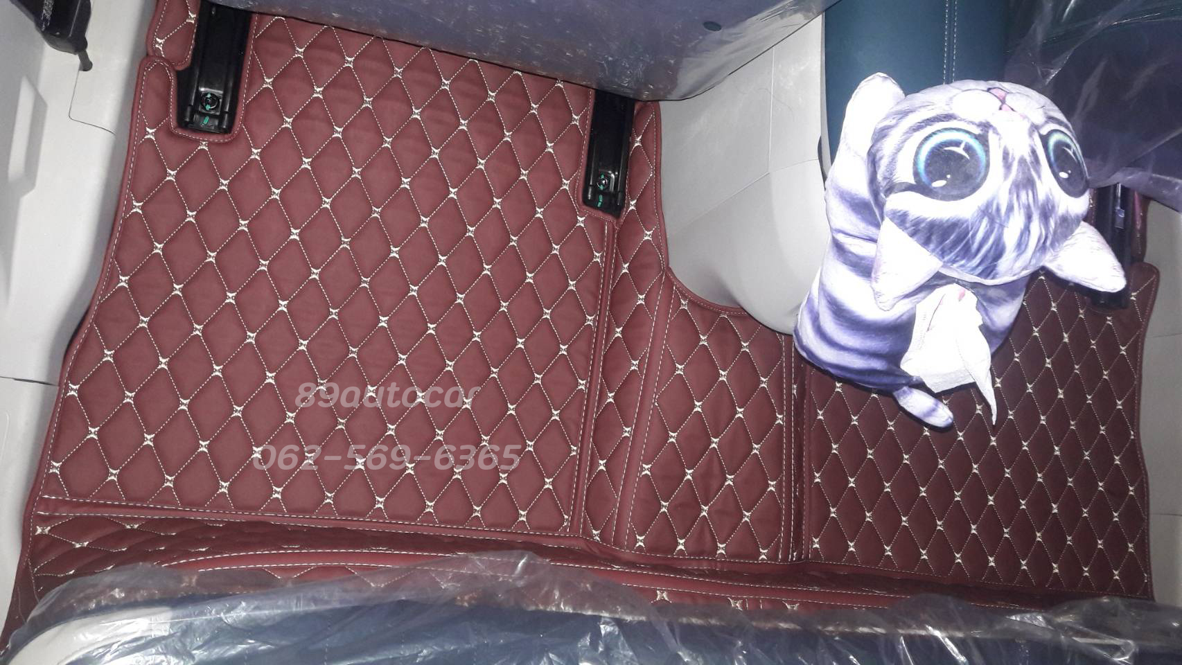 พรมปูพื้นรถยนต์ GWM Ora Goodcat ปูพรม6D สีแดงไวน์ เต็มคัน