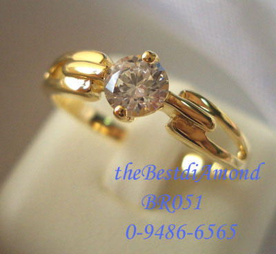 แหวนเพชรเม็ดเดี่ยว ขนาด 30 สค น่ารักมาก เพชรไม่ใหญ่ค่ะ ใส่ติดนิ้วได้เลย ชุบทองแท้ 24 K หนา 5ไมครอน รหัส BR051