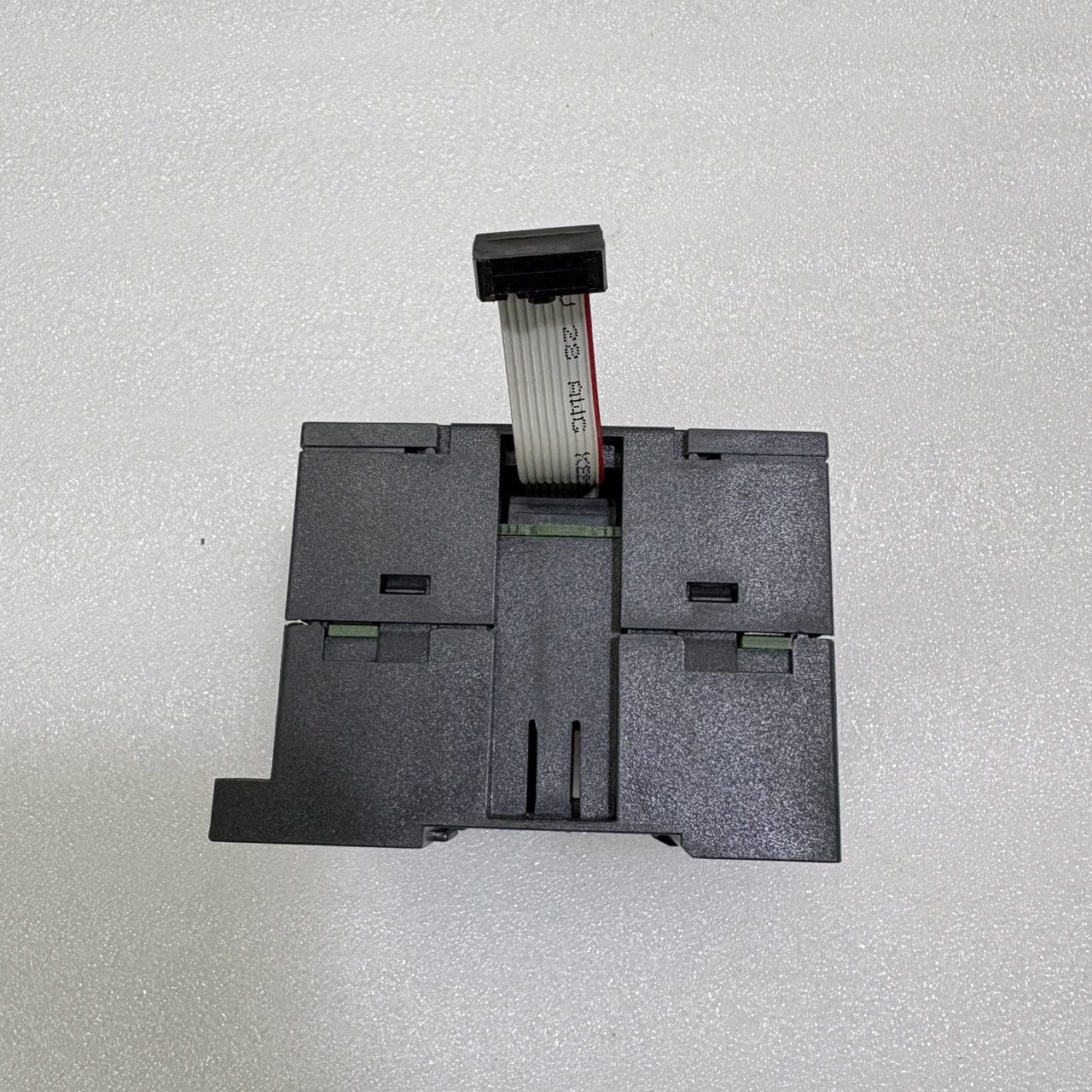 6ES7 223-1BH22-0XA8 PLC " SIEMENS "